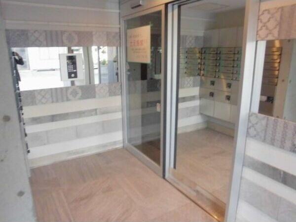札幌市西区八軒二条東１丁目のマンション