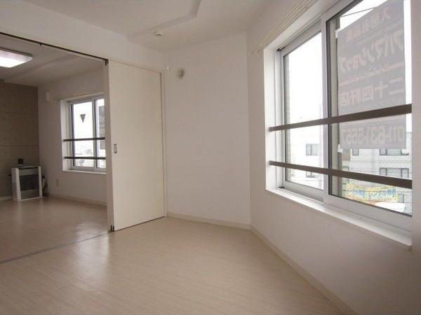 札幌市西区西町北９丁目のマンション