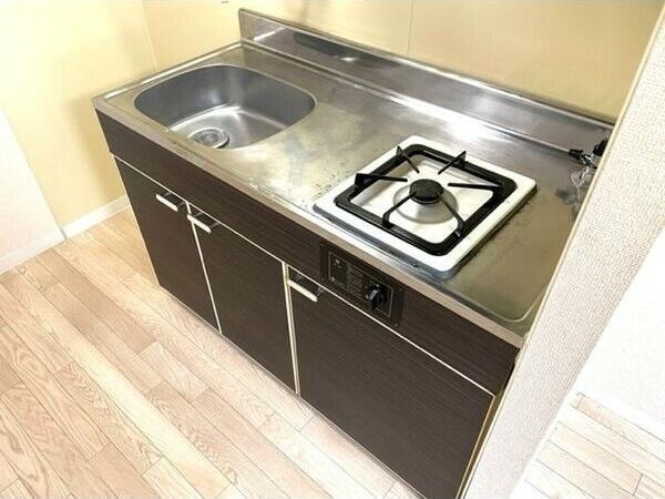 札幌市西区八軒三条東２丁目のマンション