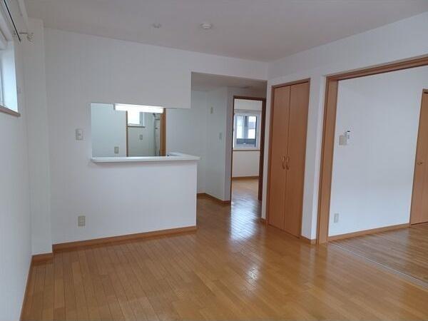 札幌市西区宮の沢一条２丁目のアパート