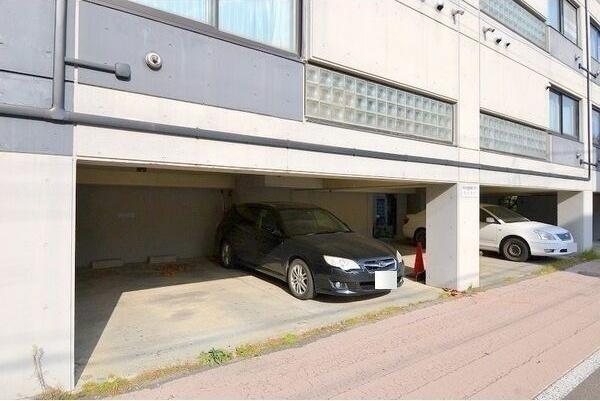 札幌市豊平区旭町３丁目のマンション