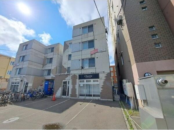 札幌市豊平区月寒西一条１０丁目のマンション