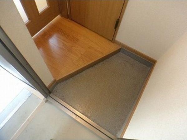 札幌市豊平区平岸三条１５丁目のアパート