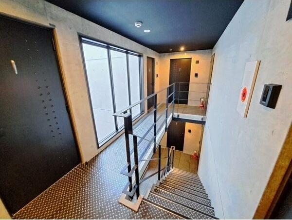 札幌市豊平区月寒東五条６丁目のマンション
