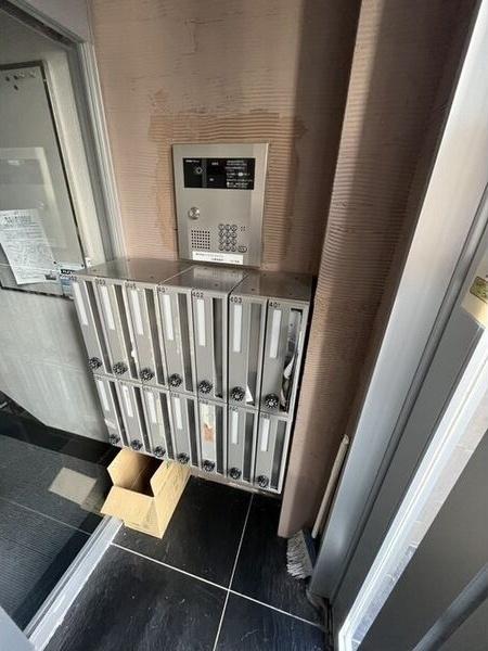 札幌市白石区南郷通１丁目南のマンション