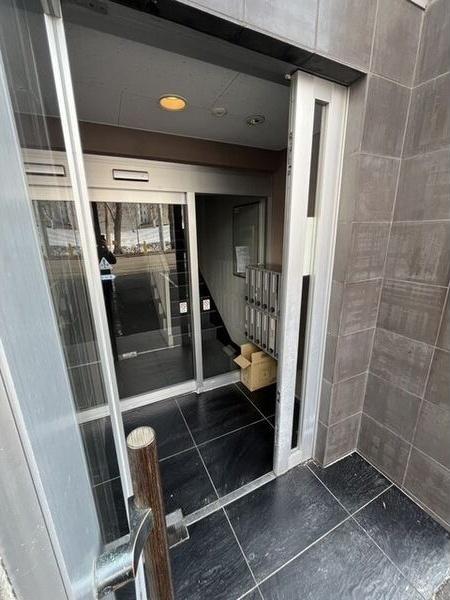 札幌市白石区南郷通１丁目南のマンション