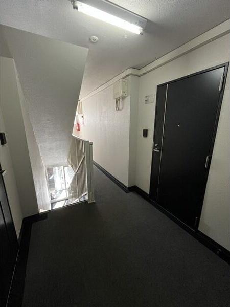 札幌市白石区南郷通１丁目南のマンション