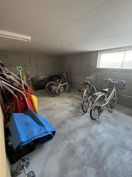 札幌市白石区南郷通１丁目南のマンション