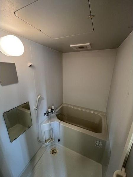 札幌市白石区南郷通１丁目南のマンション