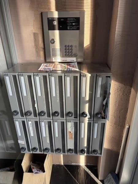 札幌市白石区南郷通１丁目南のマンション