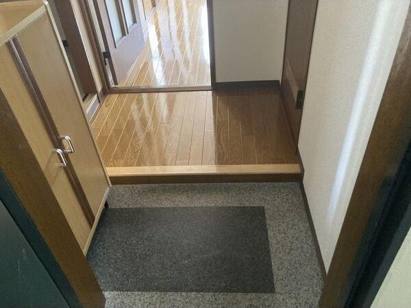 札幌市白石区南郷通１丁目北のマンション