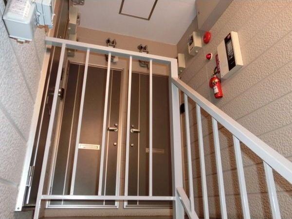 札幌市白石区南郷通５丁目南のアパート