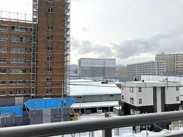 札幌市白石区東札幌三条１丁目のマンション
