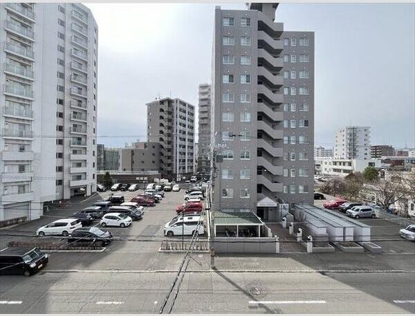 札幌市白石区菊水五条３丁目のマンション