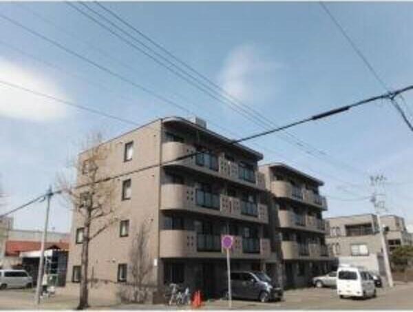 札幌市白石区東札幌四条２丁目のマンション