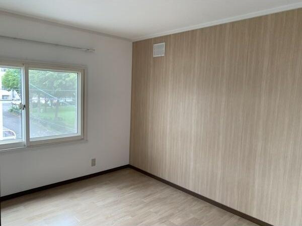 札幌市白石区南郷通１２丁目南のマンション