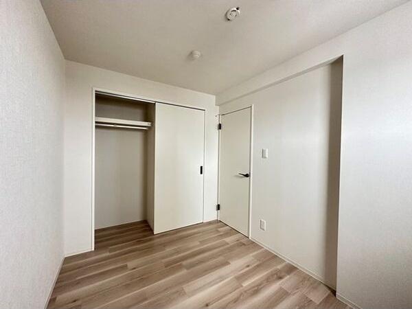 札幌市白石区南郷通１５丁目南のマンション