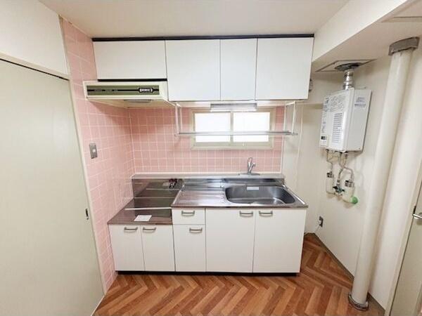 札幌市白石区南郷通１５丁目南のマンション