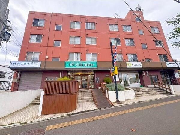 札幌市白石区南郷通１５丁目南のマンション