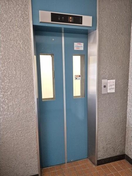札幌市白石区南郷通１丁目南のマンション