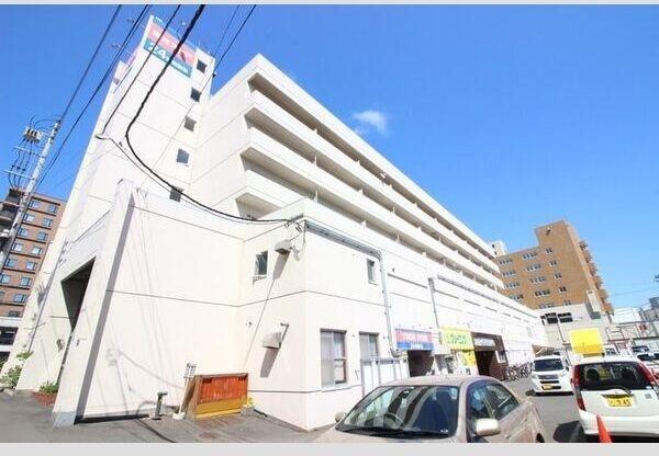 札幌市白石区南郷通１丁目南のマンション