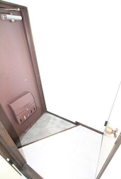 札幌市白石区南郷通１４丁目南のマンション