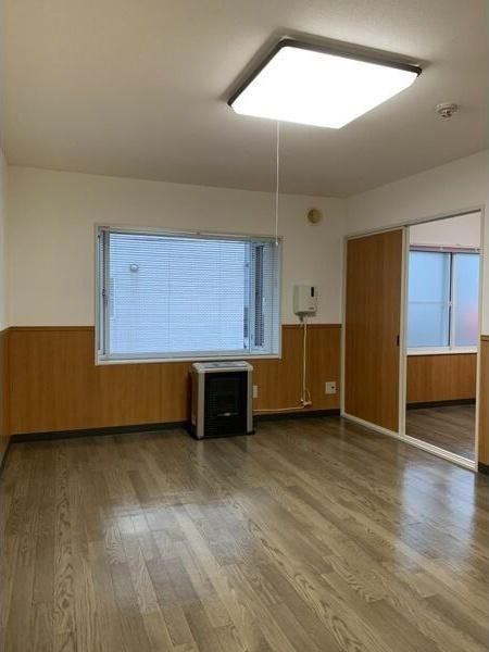 札幌市白石区本郷通１２丁目南のマンション
