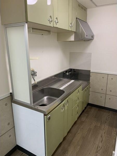札幌市白石区本郷通１２丁目南のマンション