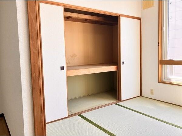 札幌市白石区南郷通１０丁目北のアパート