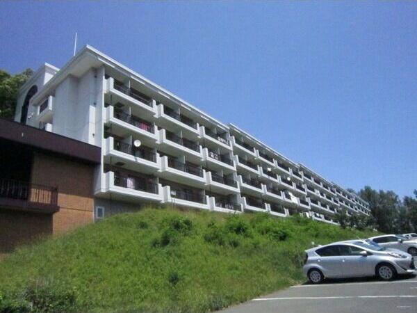 札幌市豊平区平岸二条１８丁目のマンション