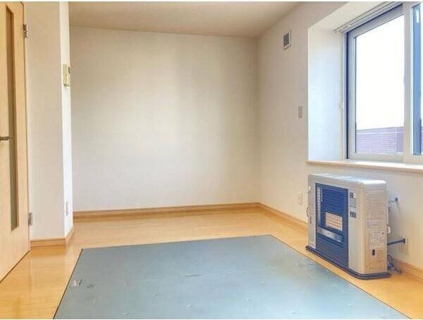 札幌市豊平区平岸五条７丁目のアパート