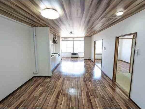 札幌市豊平区平岸三条１２丁目のマンション