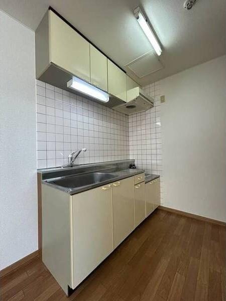札幌市豊平区月寒東二条５丁目のアパート