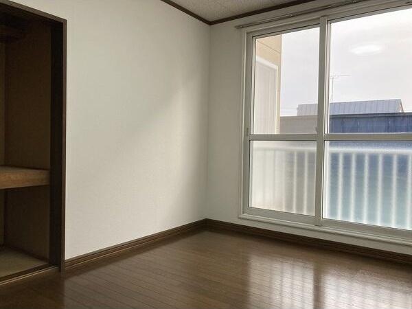 ニューフロンティアV