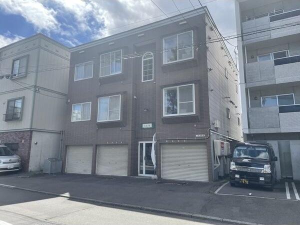 フォレストヒルズ東札幌