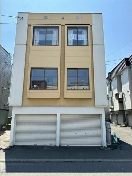 ラッフィット栄通
