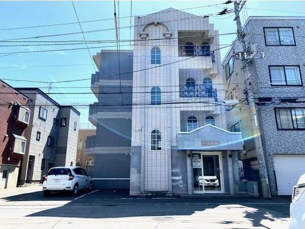ローレル平岸