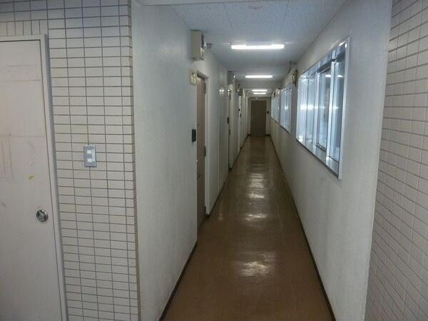ローレル平岸