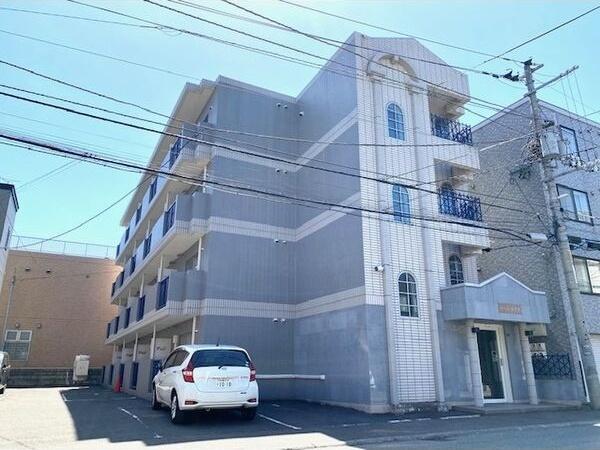 ローレル平岸