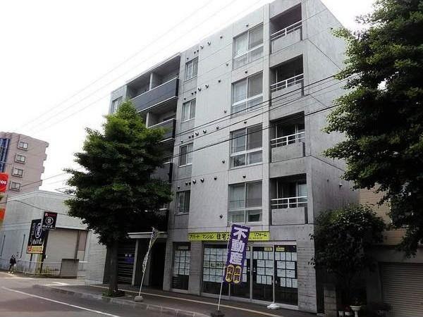 AZURE24(アジュール)
