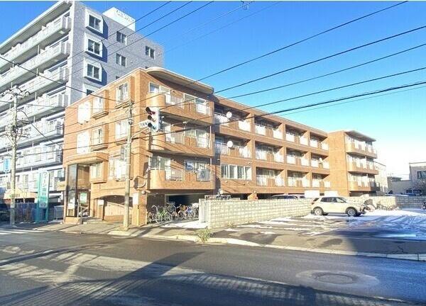 メープル月寒中央駅