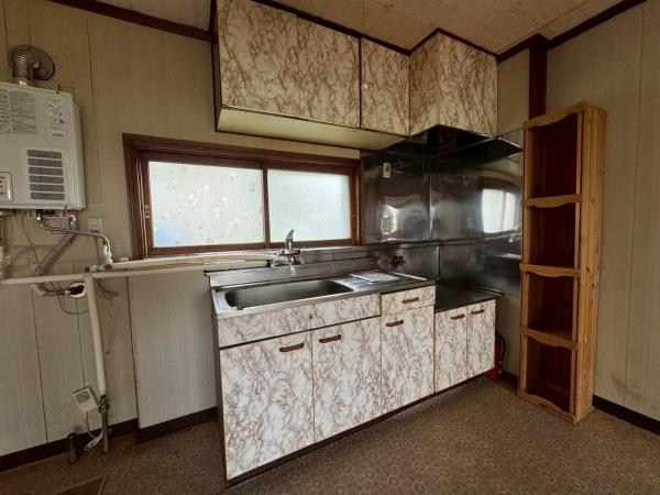 芦別市北六条西3丁目戸建