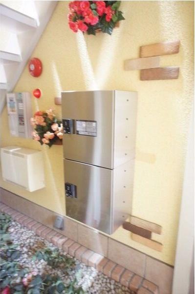 ルミエール栄通10