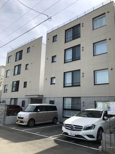 CLASSE月寒WEST(クラズ月寒ウエスト)