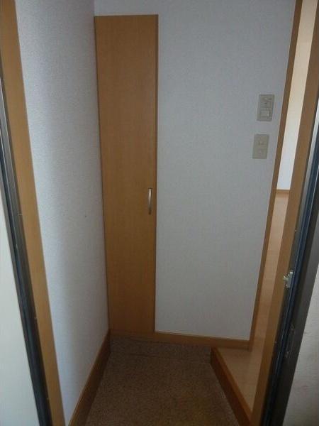エアリーズ