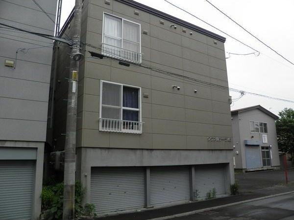 クヴァルチーラ45