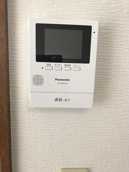 クヴァルチーラ45