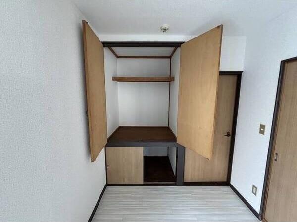 メゾンド八軒
