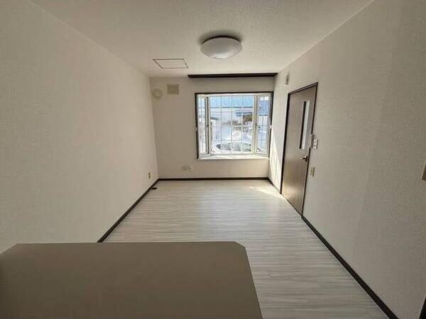 メゾンド八軒