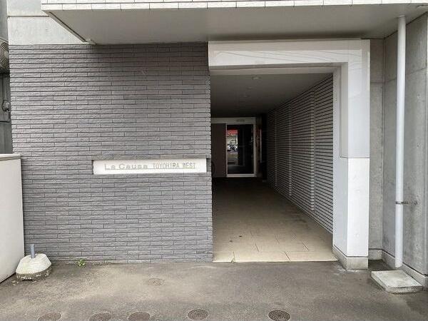 ラコーザ豊平WEST